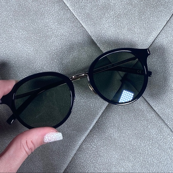 Yves Saint Laurent Black Round Sunglasses - Picture 11 of 15